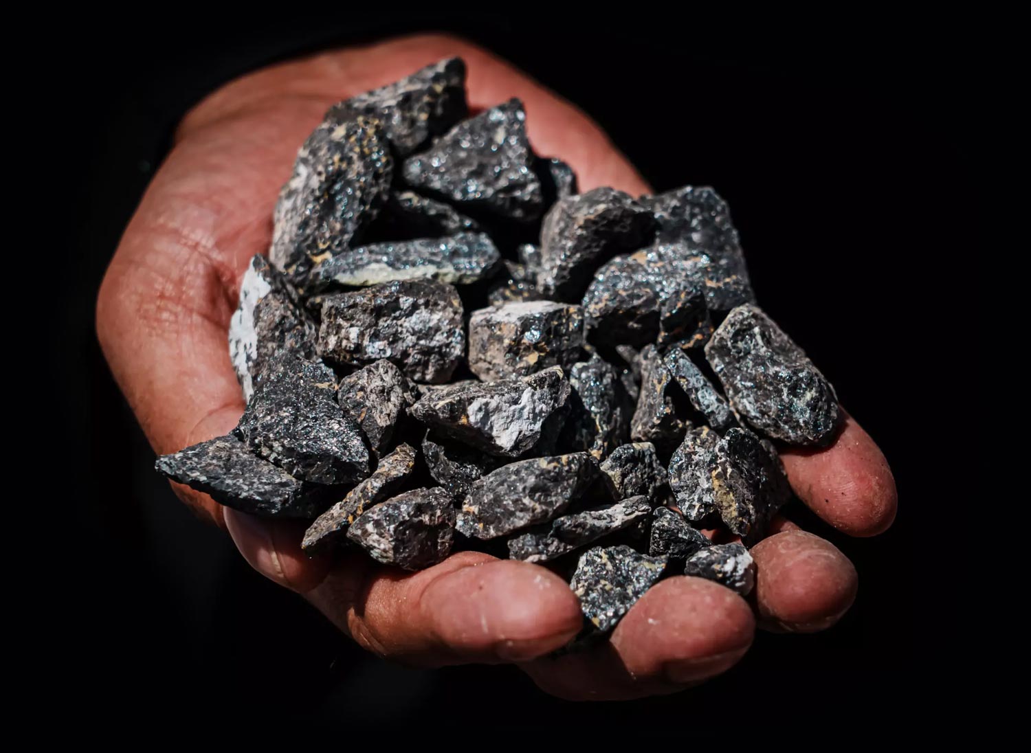 chromite-stone